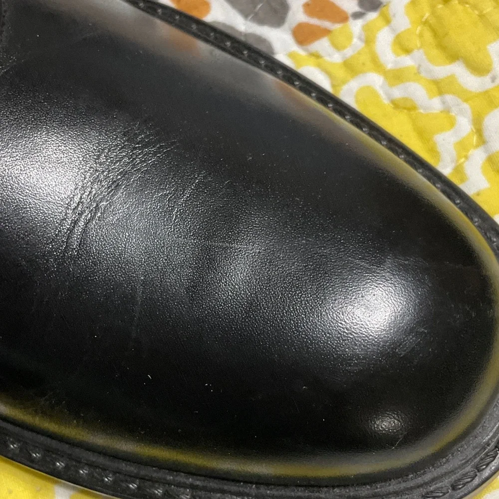 Classic Black Men's Oxford Shoes